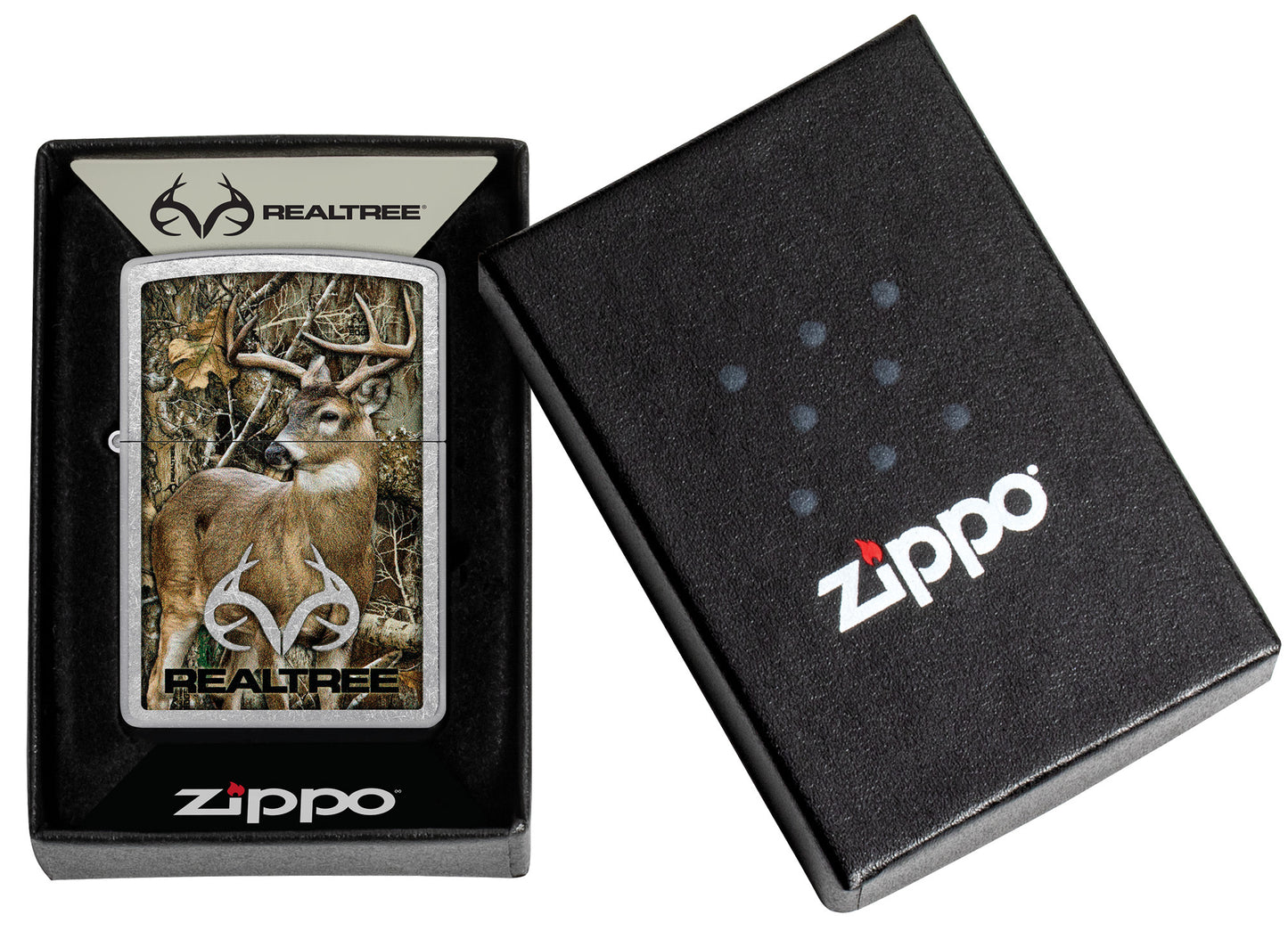 Zippo RealtreeÂ® Buck Design Street Chrome Windproof Lighter in its packaging.