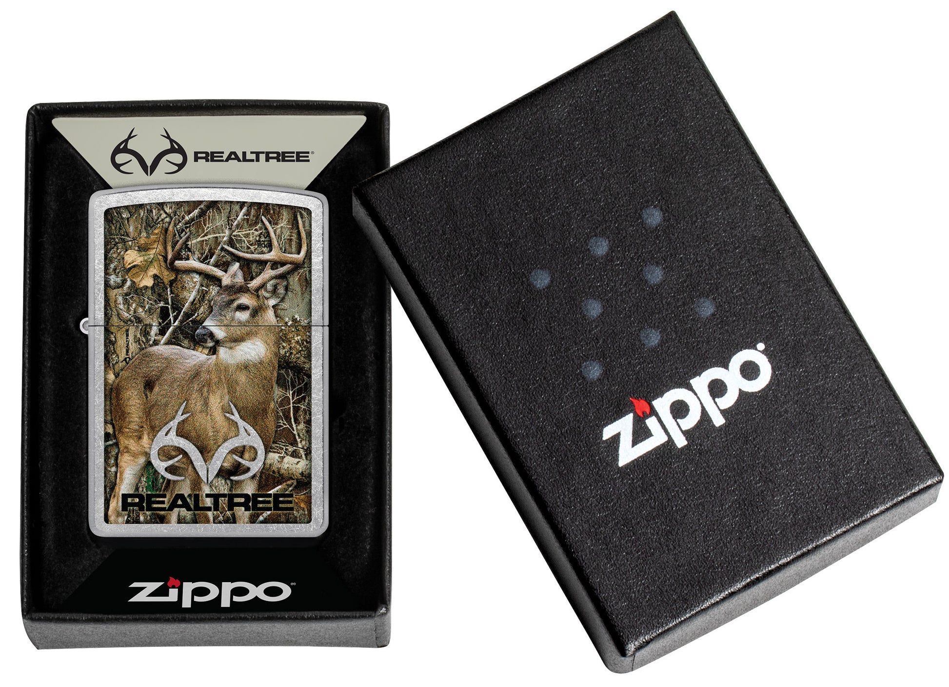 Zippo RealtreeÂ® Buck Design Street Chrome Windproof Lighter in its packaging.