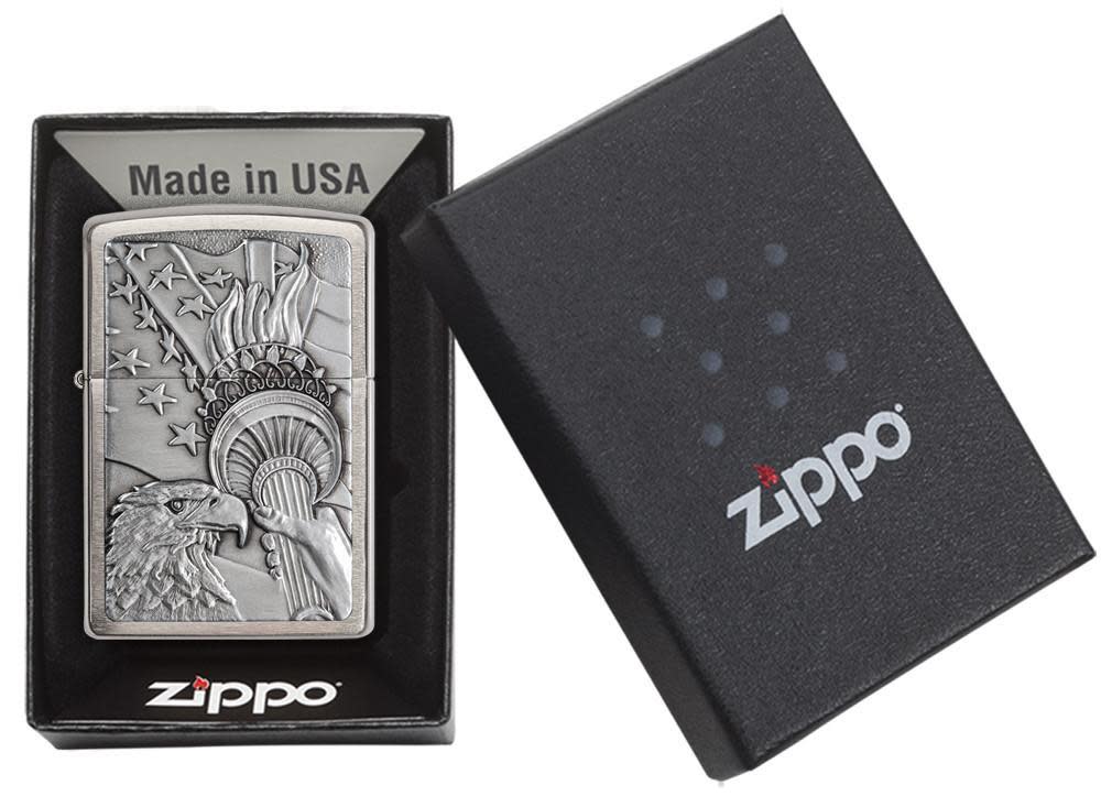 Emblem Patriotic Eagle with Stars Brushed Chrome Windproof Lighter in its packaing